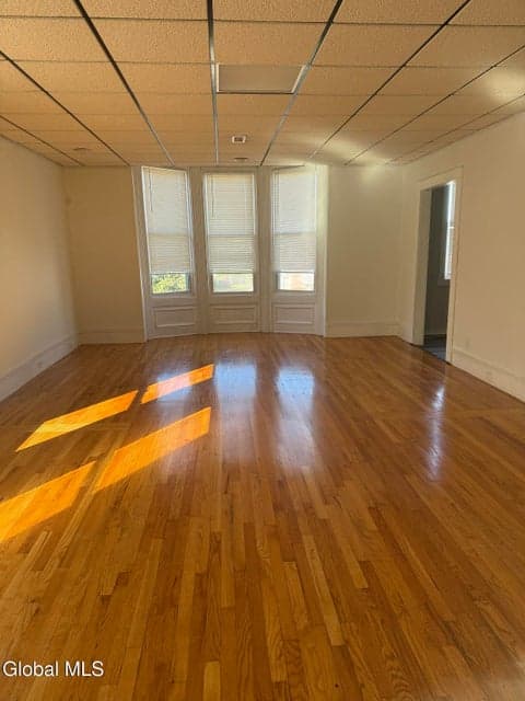 1010 24th Street, photo 3