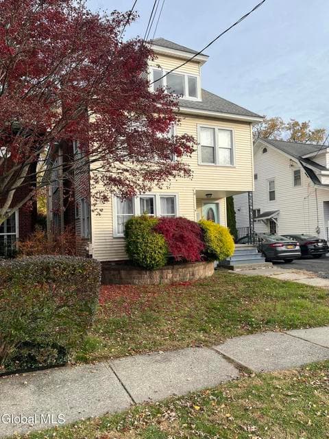 4 Harris Avenue, photo 1
