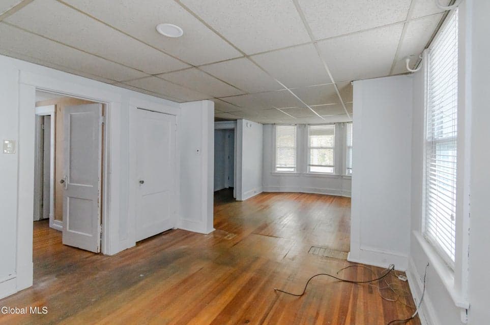 34 Hampton Street, Albany, NY 12209, photo 5