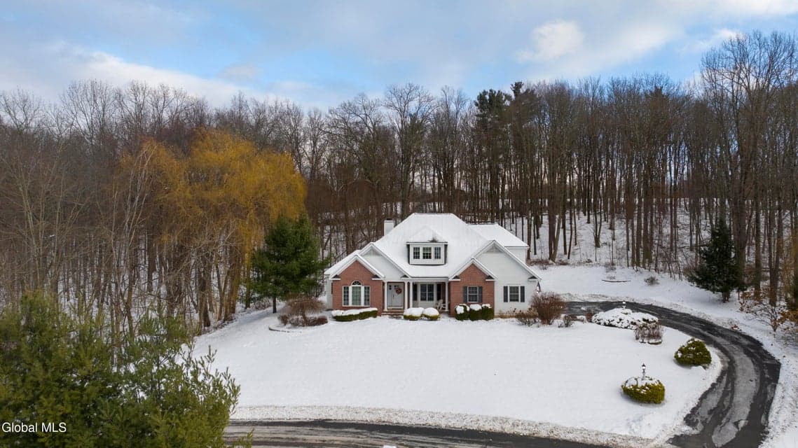 122 Trask Lane, photo 2