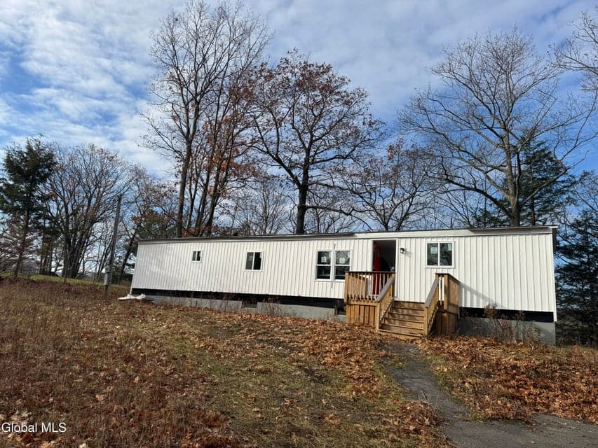 4711 Pattersonville-Rynex Corners Road, Princetown, NY 12137, photo 1