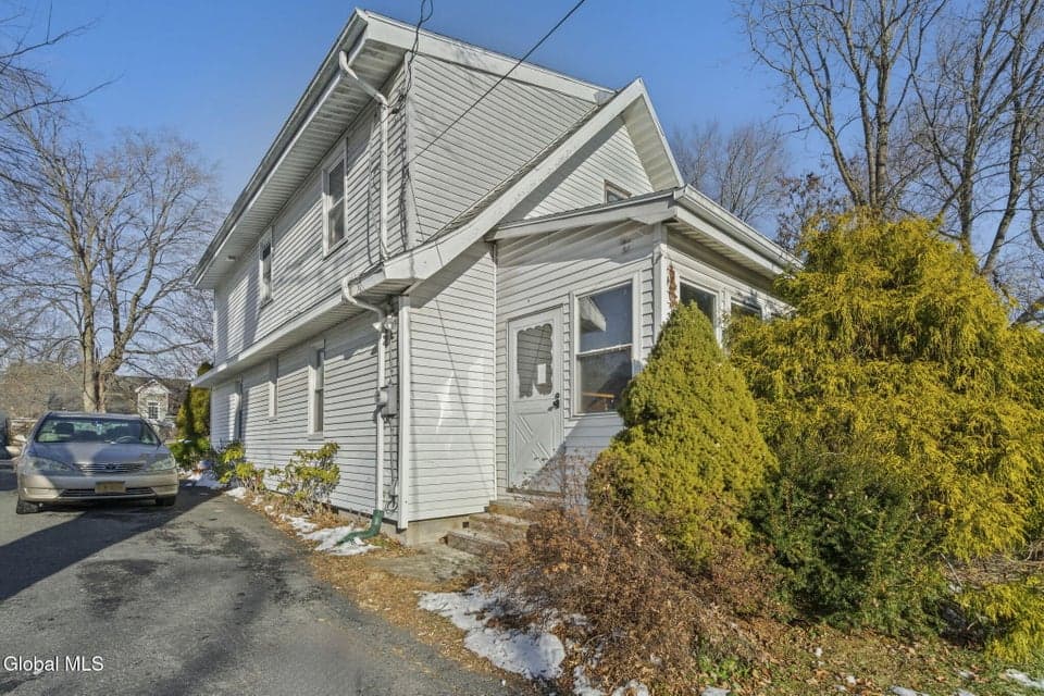 4 Orchard Street, photo 1