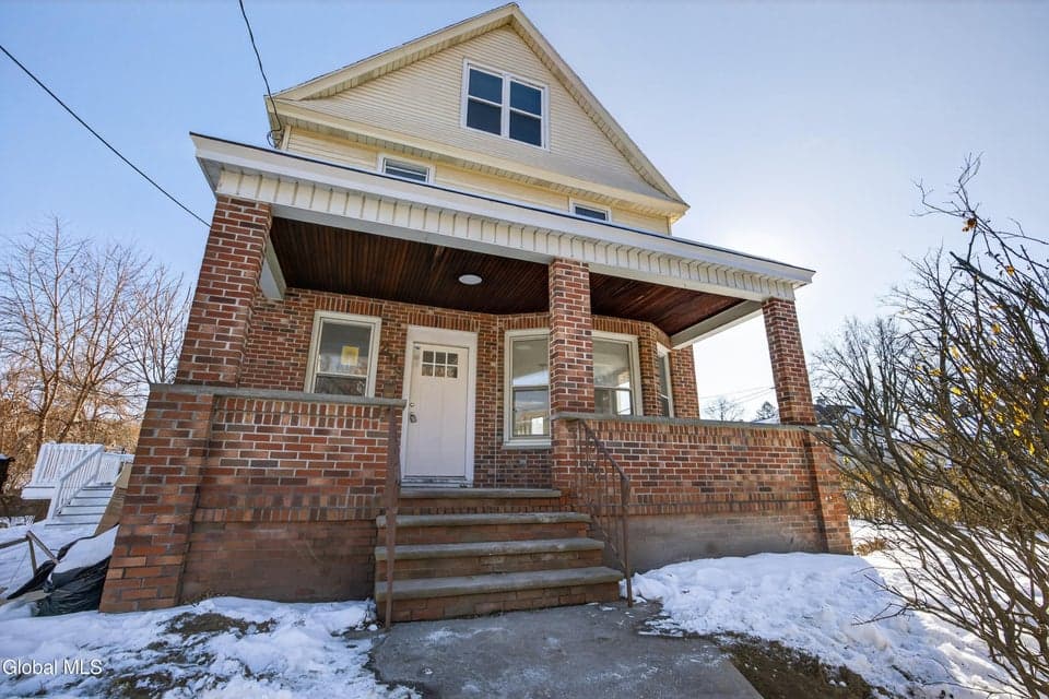 209 Elmer Avenue, photo 1