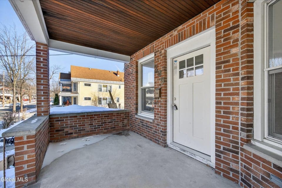 209 Elmer Avenue, photo 3