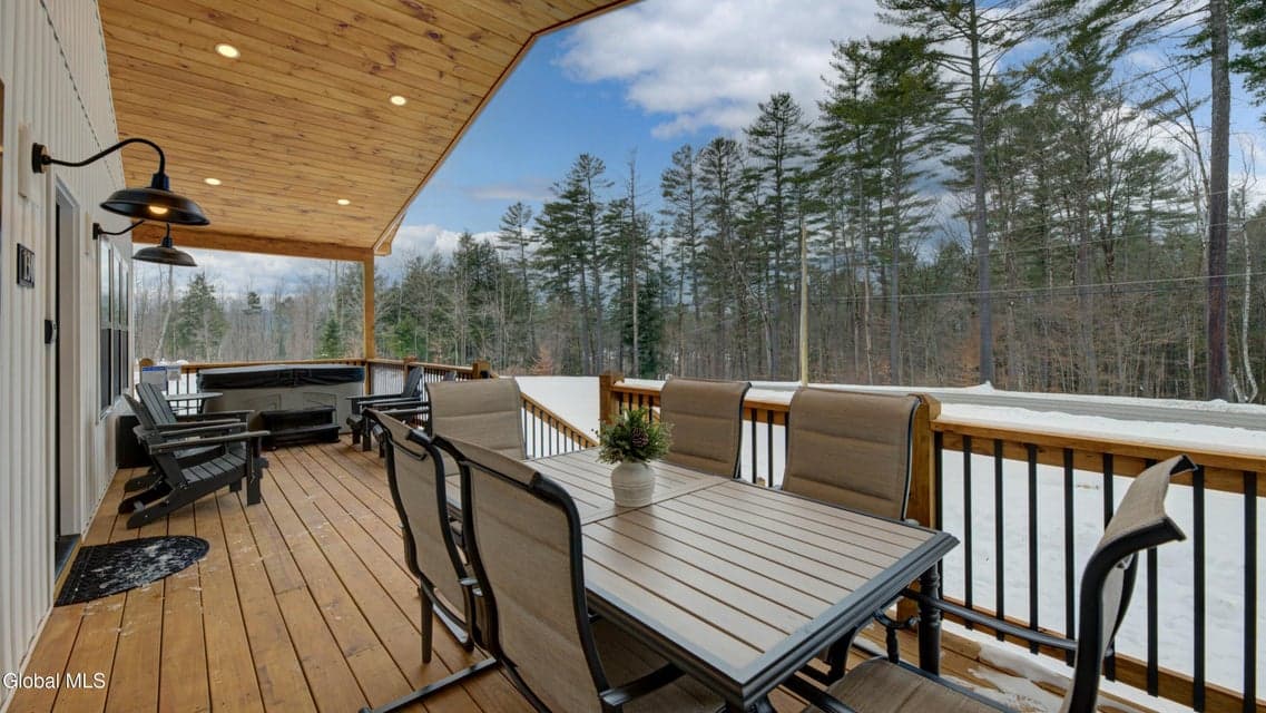 130 Buttermilk Hill Road, photo 2