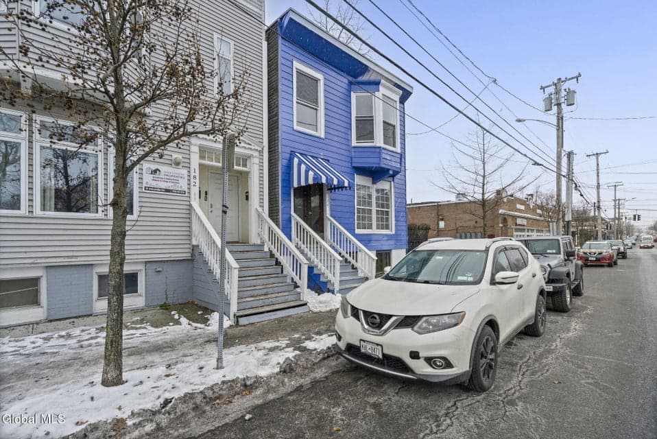 184 Quail Street, photo 1
