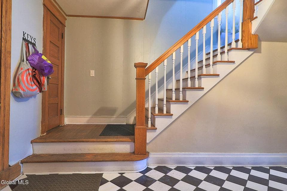 308 Quail Street, photo 3