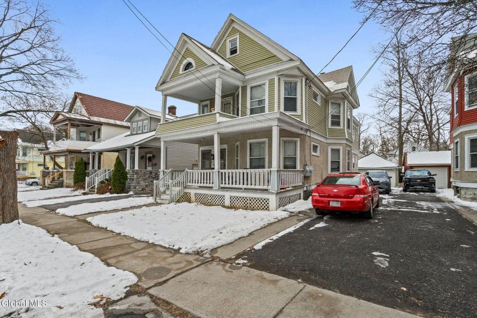 154 Elmer Avenue, photo 1