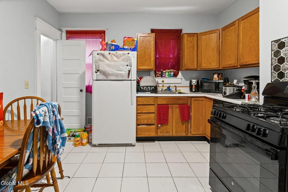 154 Elmer Avenue, photo 3