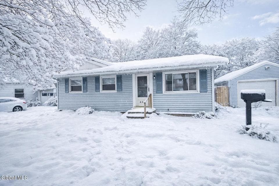 435 Gifford Road