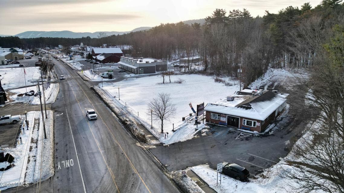 1483 US-9, Lake George, NY, photo 5