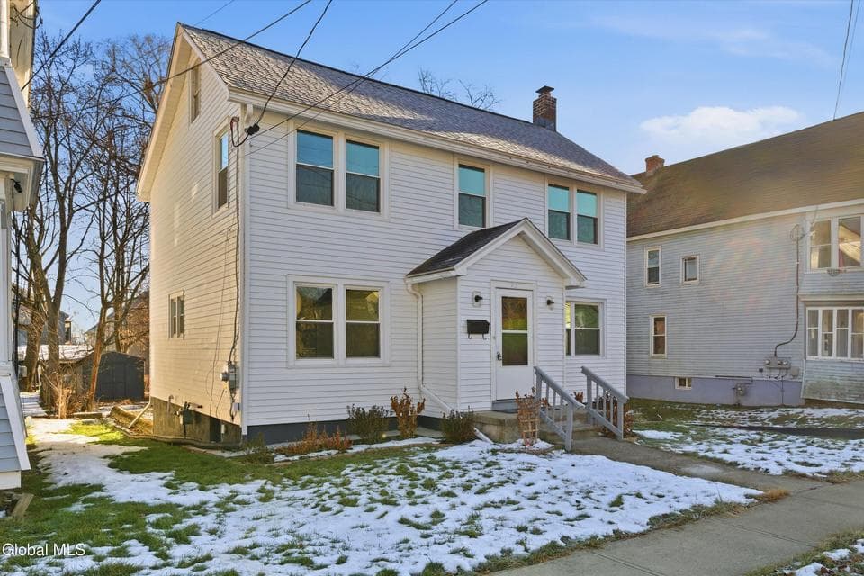 28 Pulver Avenue, photo 2