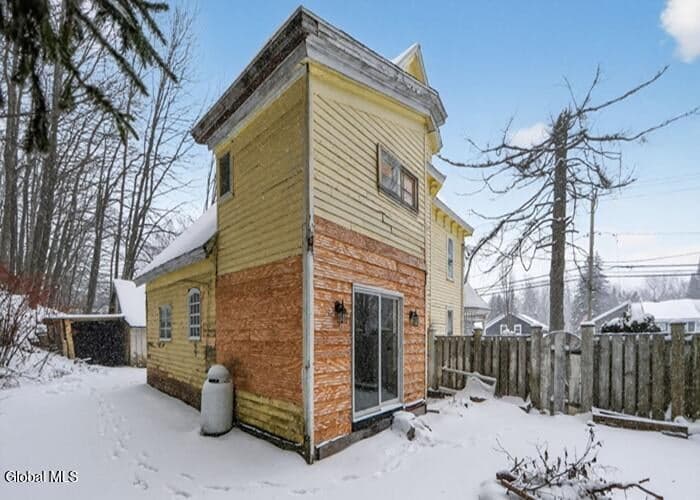 9663 Main Street, photo 4