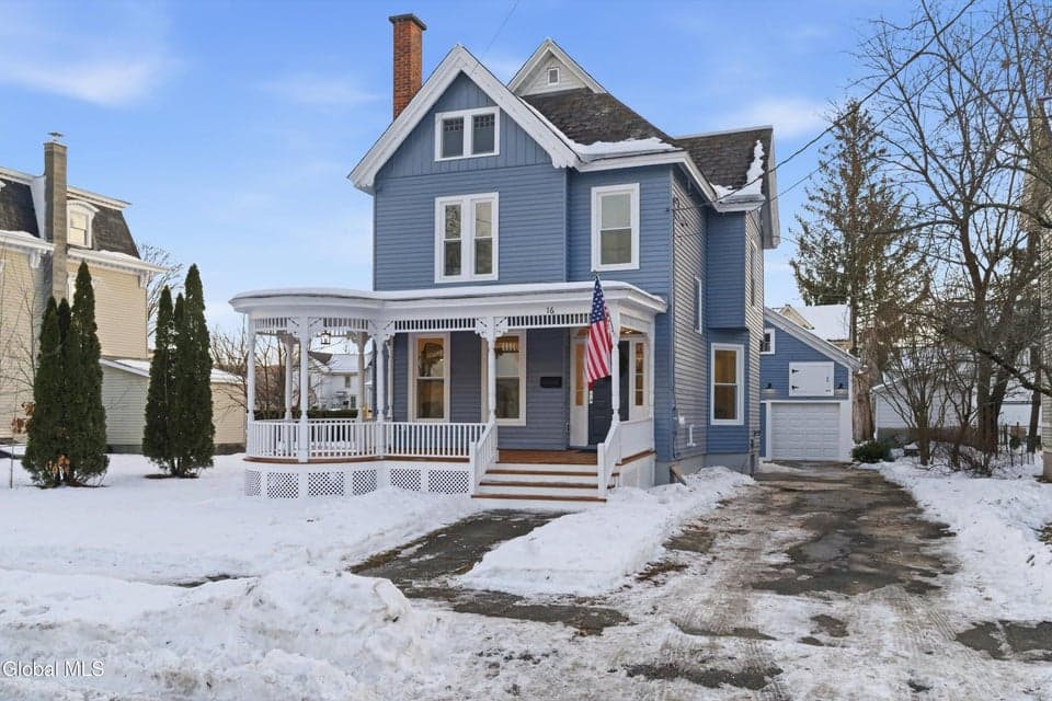 16 Morrison Avenue, photo 1