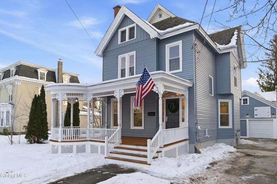 16 Morrison Avenue, photo 2