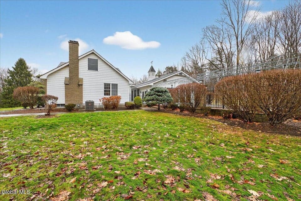 19 Carriage Lane, photo 5