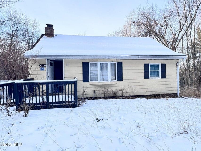 128 Stone Bridge Road, photo 1