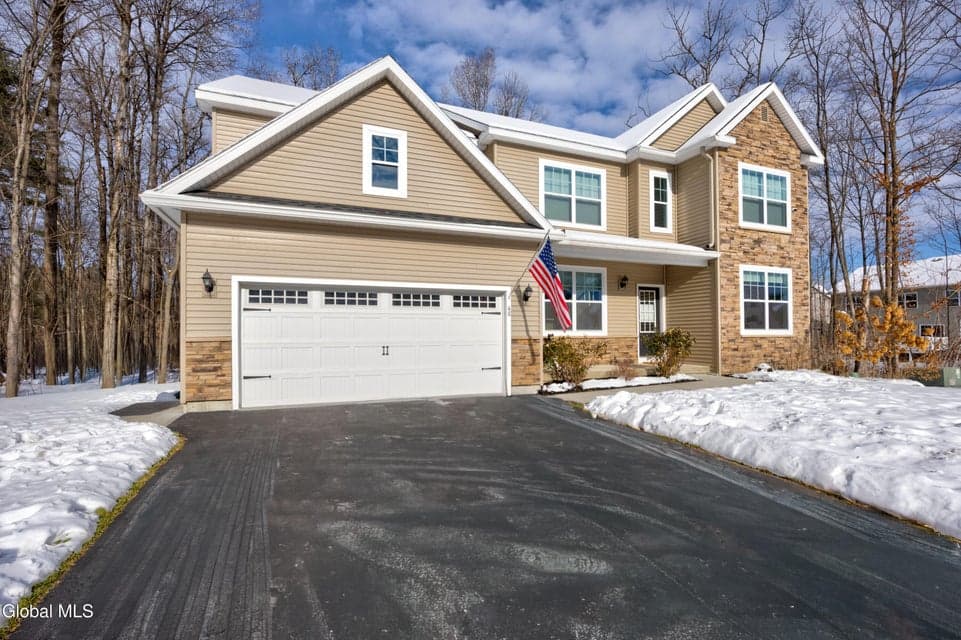 48 Timber Creek Drive, photo 1