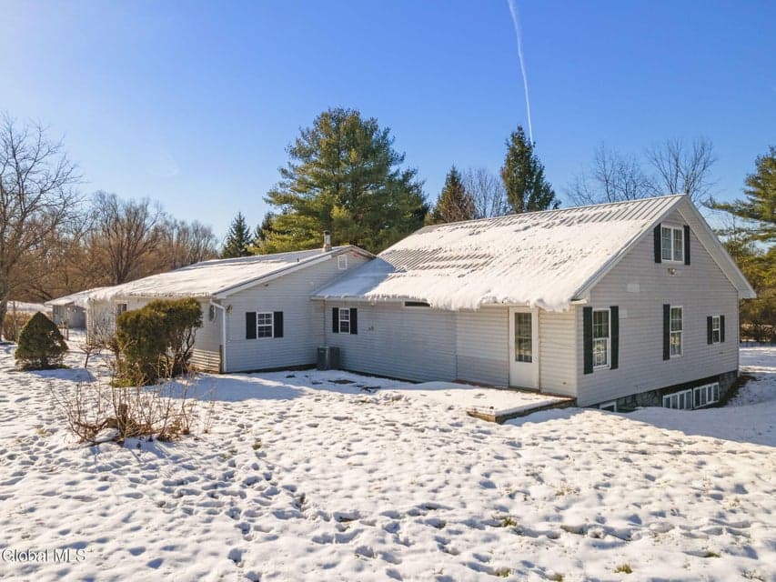 479 Junction Road, photo 3