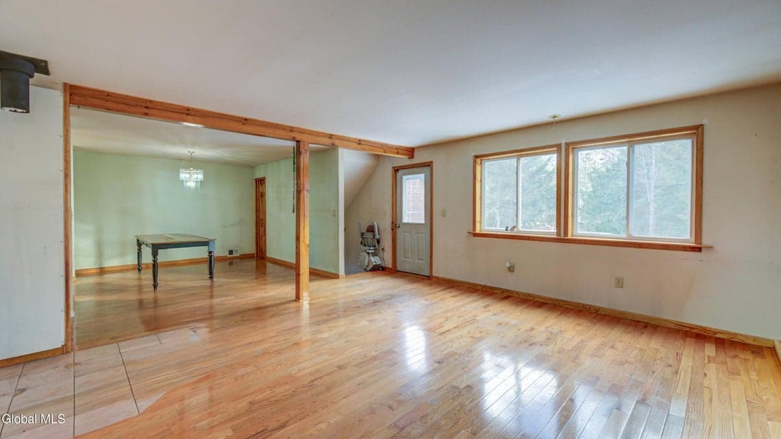 241 Windfall Road, photo 4