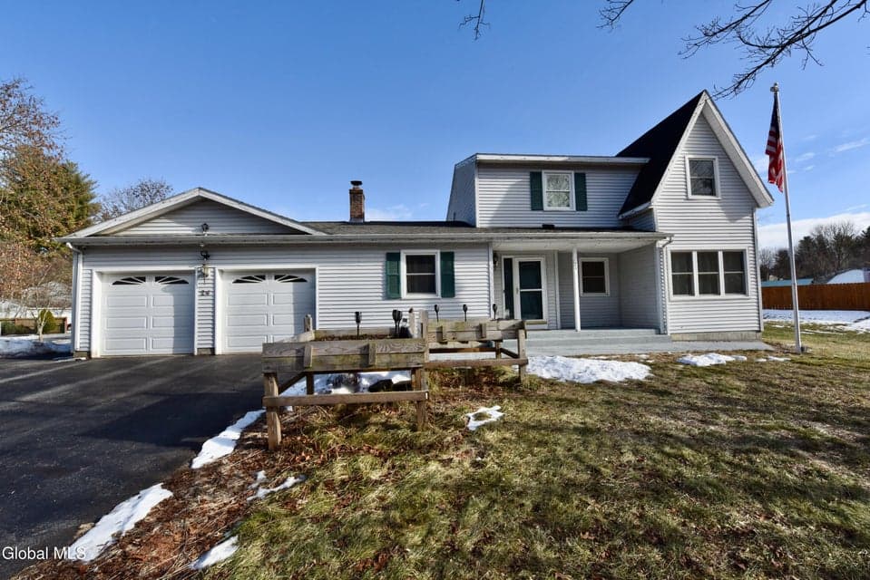24 Cramer Path, photo 1