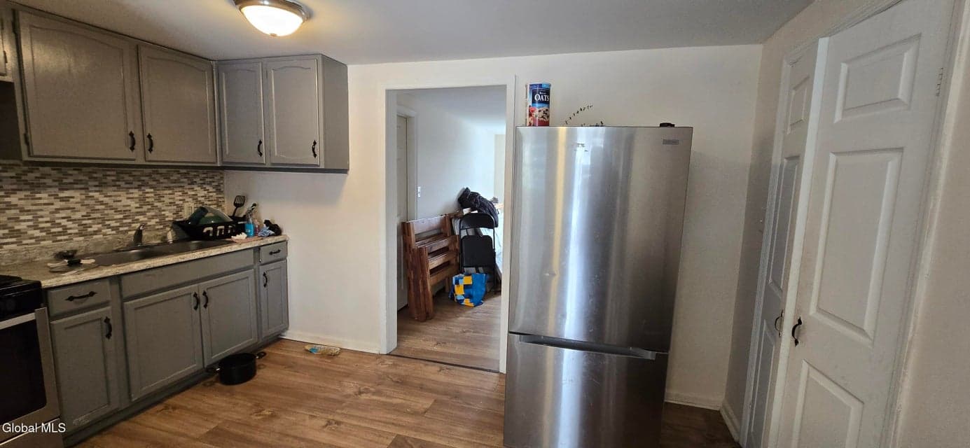 95 3rd Street, photo 3