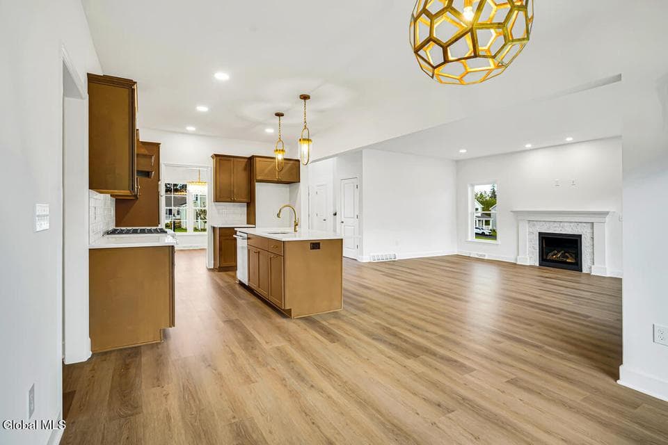 11 Stone Creek Drive, photo 3