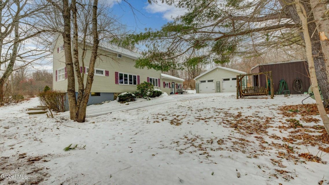 454 County Highway 146, photo 1