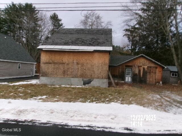 24 N 2nd Avenue, Broadalbin, NY 12025, photo 4