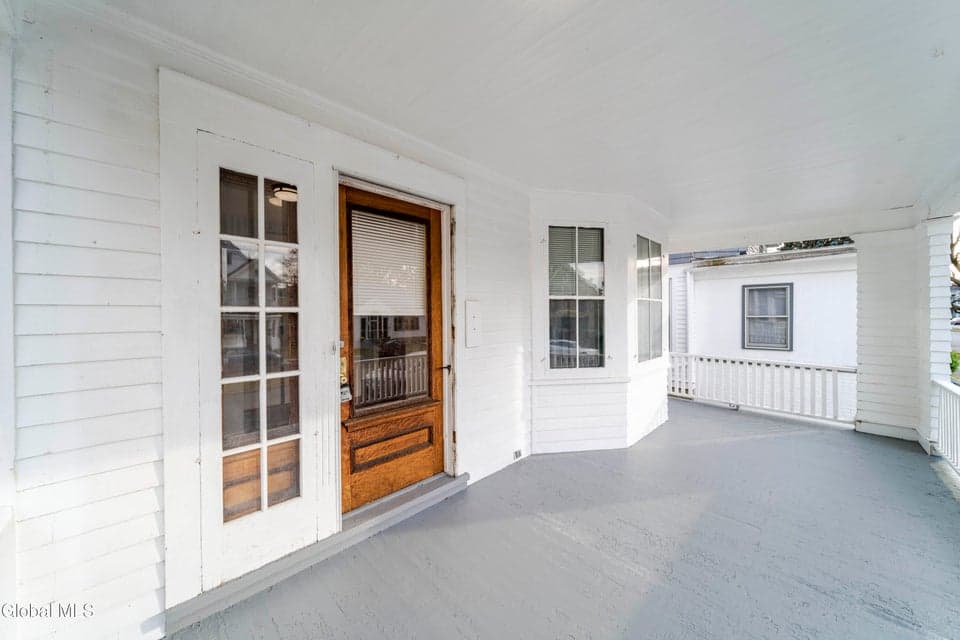 226 6th Avenue, photo 2