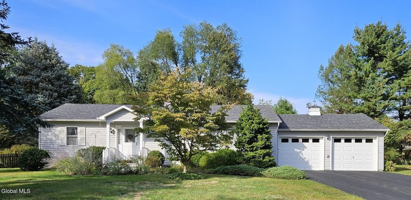 9 Berkshire Drive