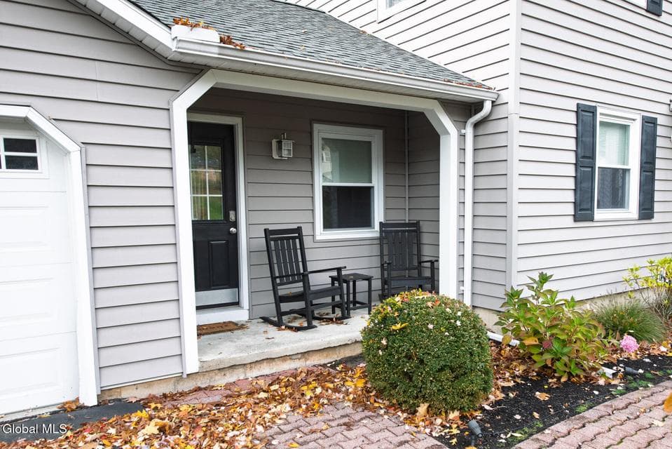 27 Wiltshire Way, photo 2