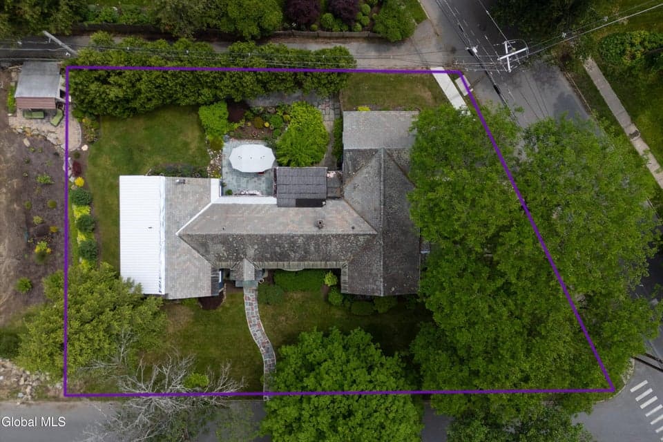 38 Horicon Avenue, photo 2