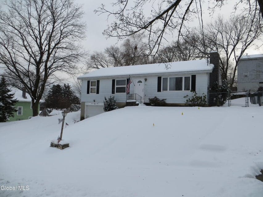 34 Wolfert Avenue, photo 2