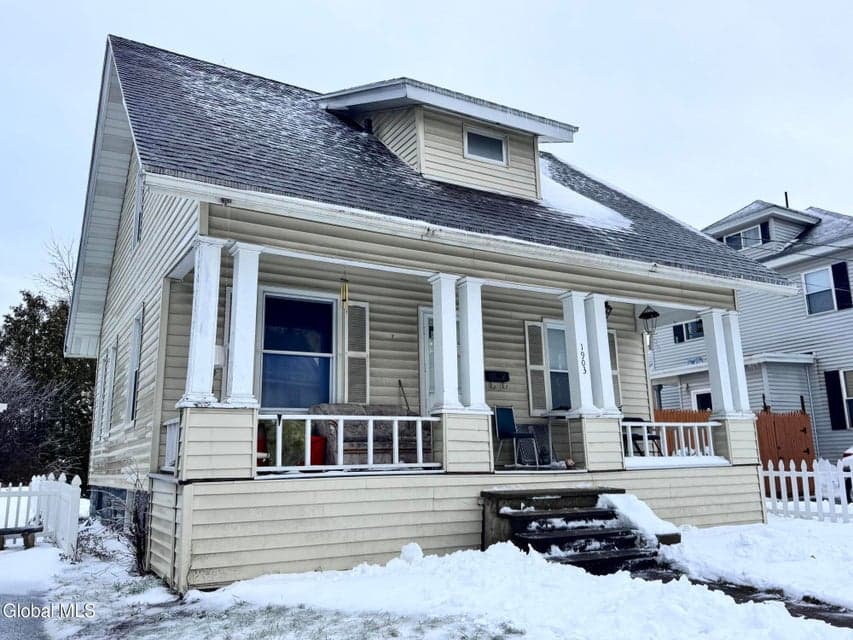 1903 Butterfield Avenue, photo 5