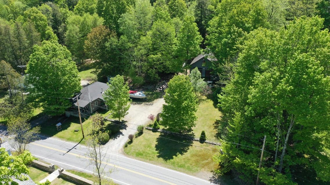 2023 Lands End Road, photo 2