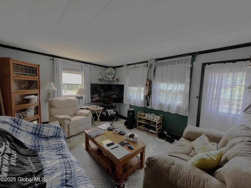 270 Wayne Street, photo 3