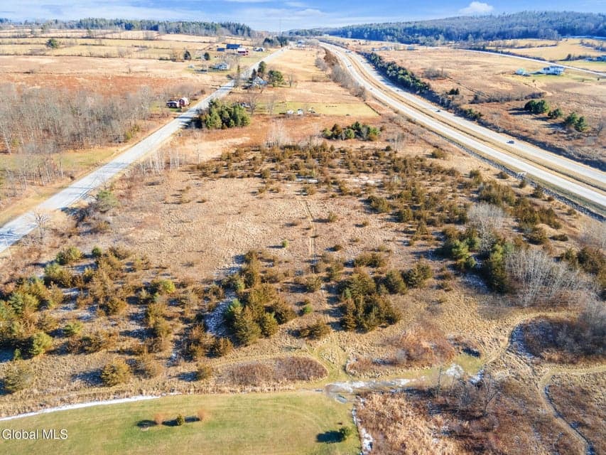 4040 State Route 7, photo 2