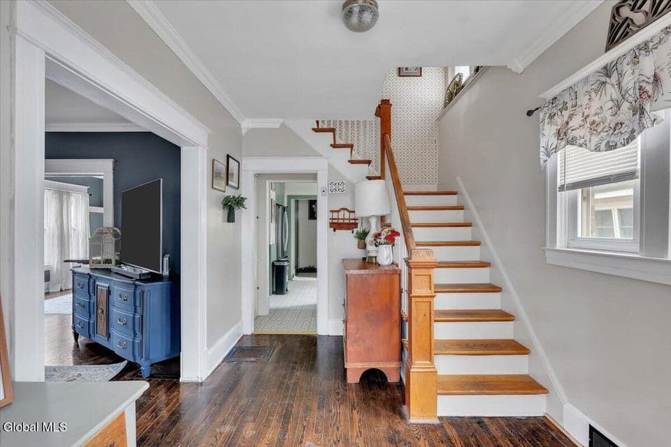 7 Mountain View Avenue, photo 3