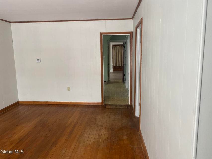 1126 Vinewood Avenue, photo 5