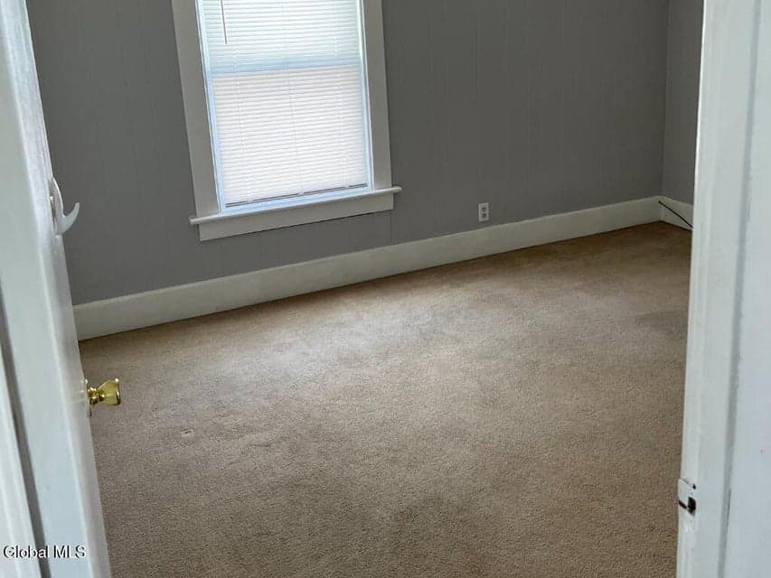 70 6th Avenue, photo 5