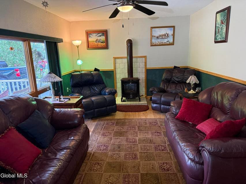47 Pinewood Road, photo 4