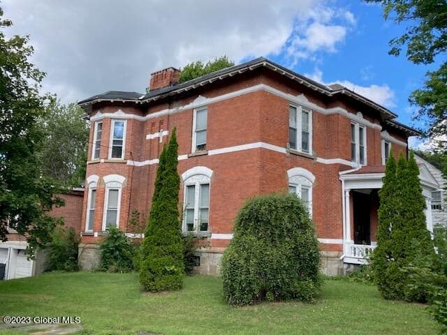 215 S William Street, photo 2