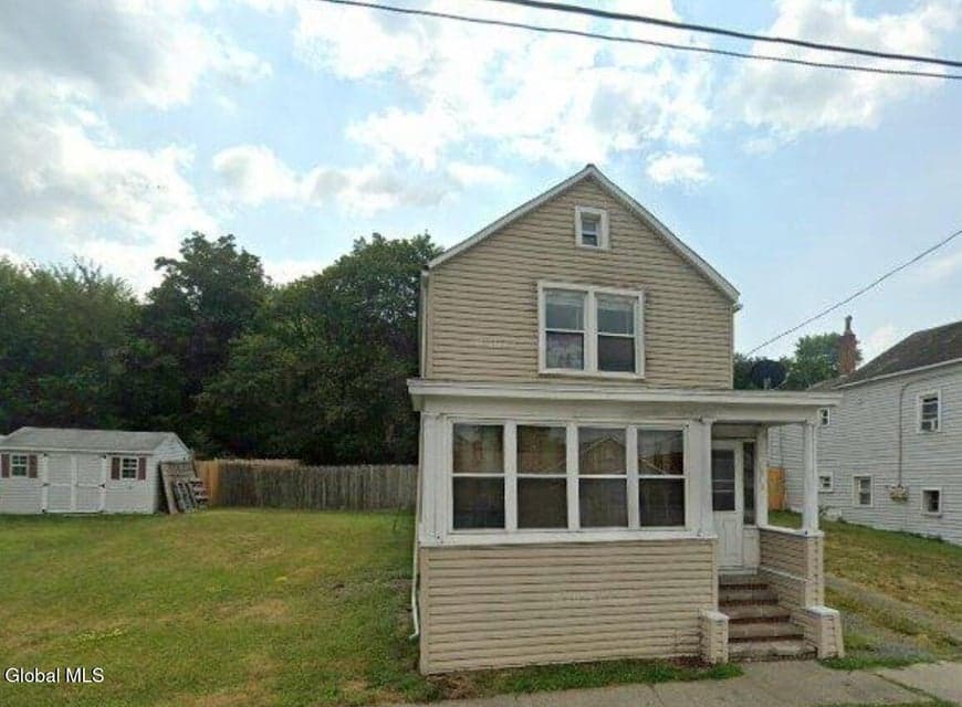 1512 Broadway