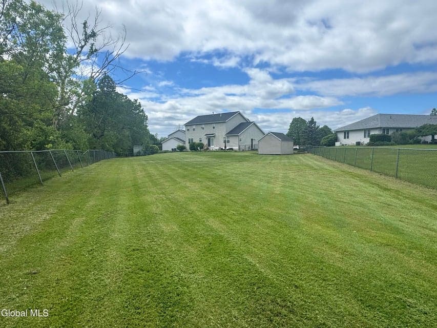 3 Buttercup Court, photo 4