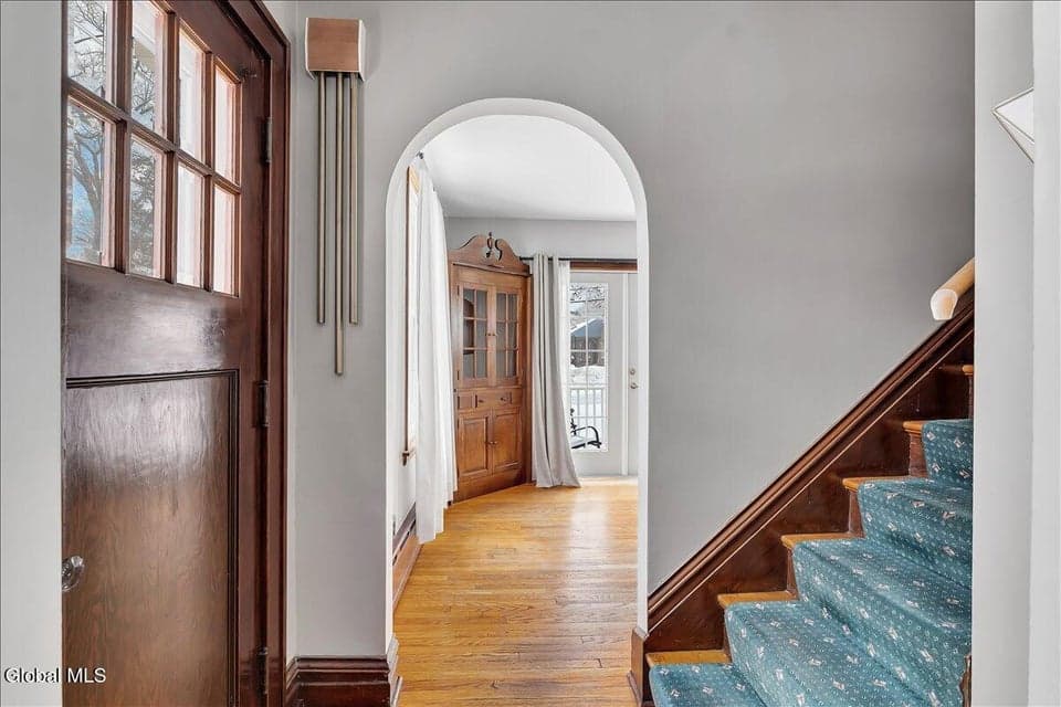 251 N Greenbush Road, Troy, NY, photo 3