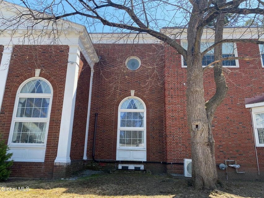 3 Marion Avenue, photo 2