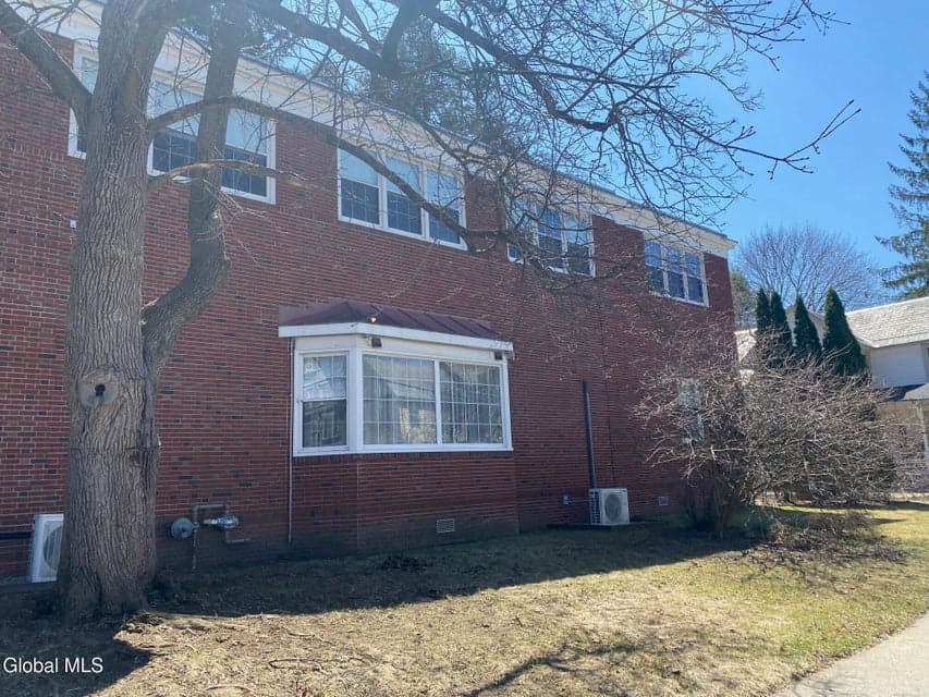 3 Marion Avenue, photo 3