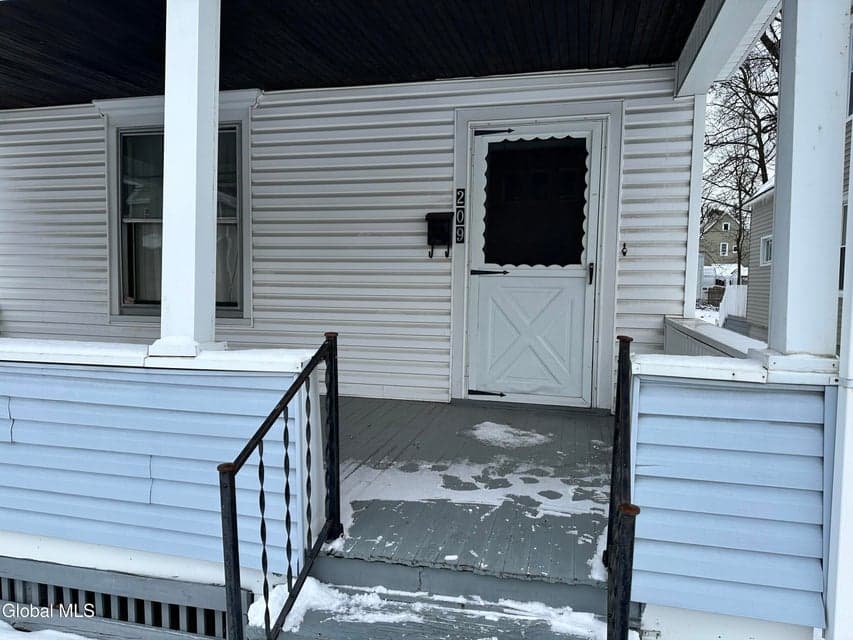 209 Furman Street, photo 4