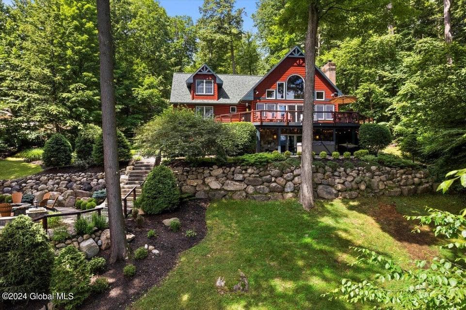 15 Green Harbour Lane, Lake George, NY 12845
